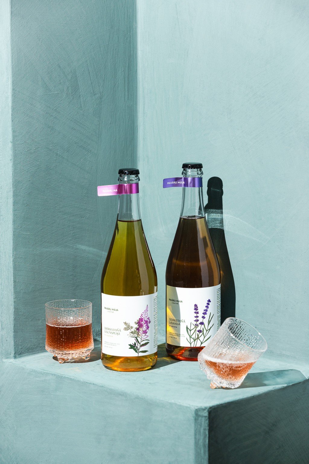 Fermented fireweed sparkling tea
